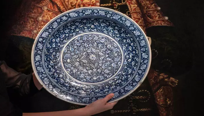ظرف ایزنیک